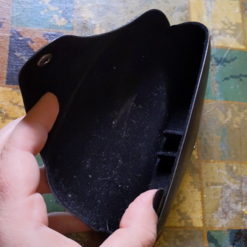 Ray Ban sunglasses with case - Picture 4 of 4